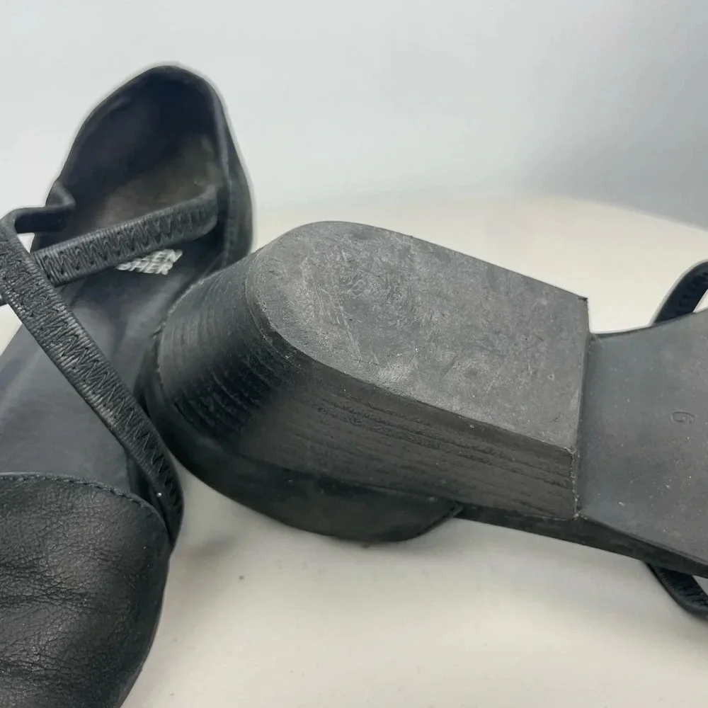 Eileen Fisher Black Poet Crisscross Strap Pointed Toe‎ Stacked Heel